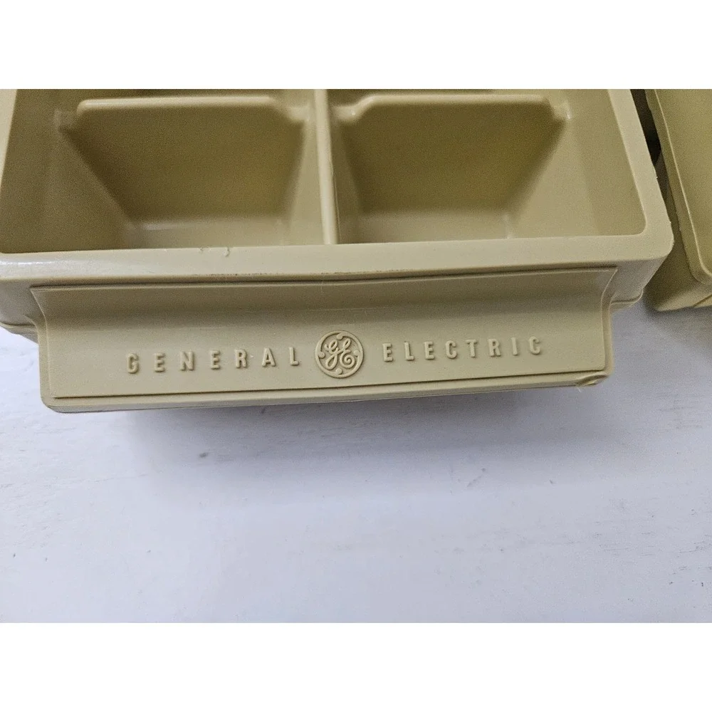 Vintage 70s pair general electric ice trays Stackable Harvest Gold GE Set Of‎ 2